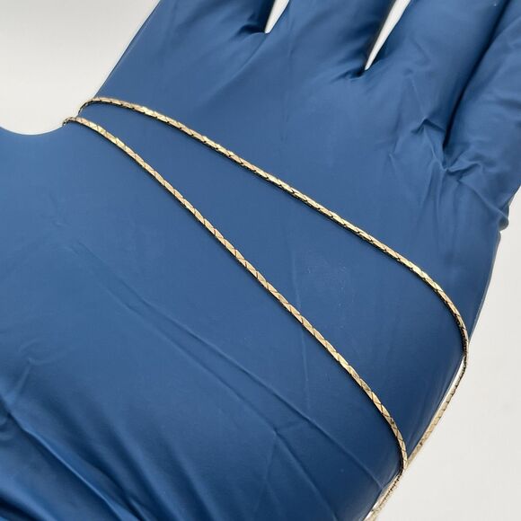 14k Italy Yellow Gold Flat Triangle Cobra Chain Necklace 19” X 1mm W 2.75 Grams - Picture 4 of 8